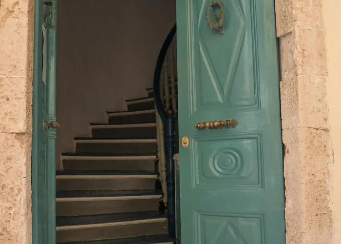 Nora * Ханья (Крит)